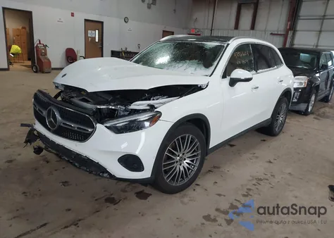 2023 Mercedes-Benz Glc 300 4Matic Suv z USA, uszkodzony, nr VIN W1NKM4HB4PF044187